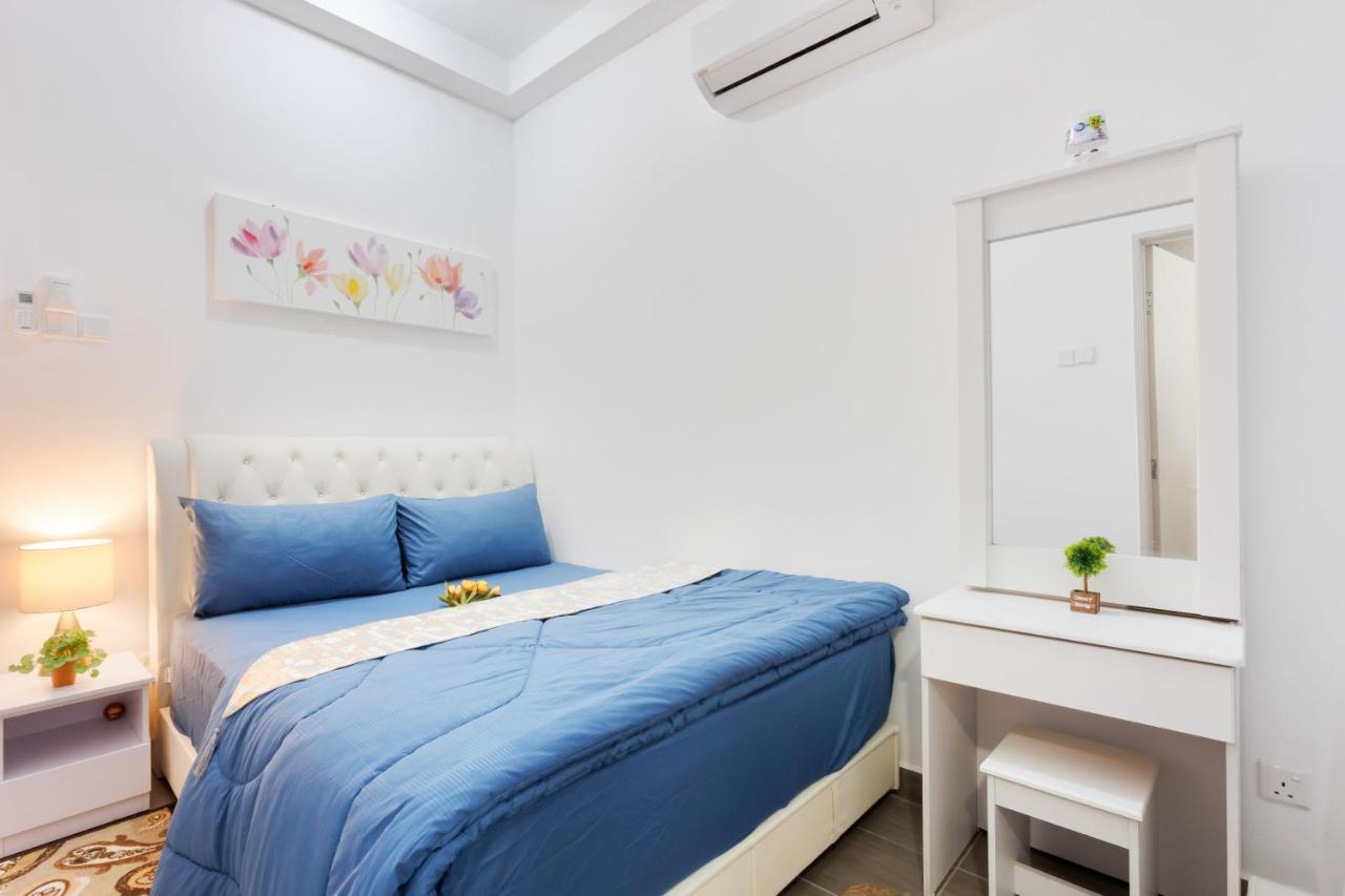 Sofea @ Troika #wifi #netflix Apartment *