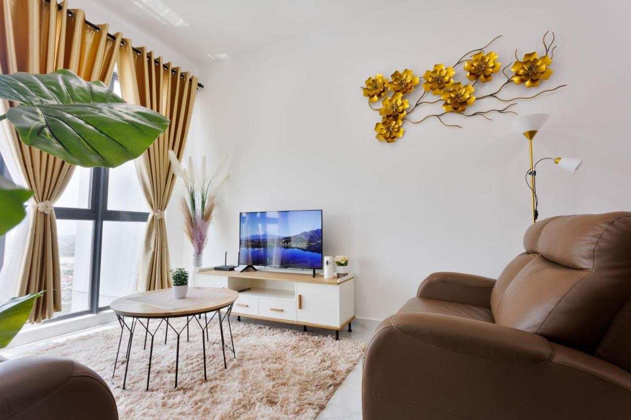 Sofea @ Troika #wifi #netflix Apartment Kota Bharu